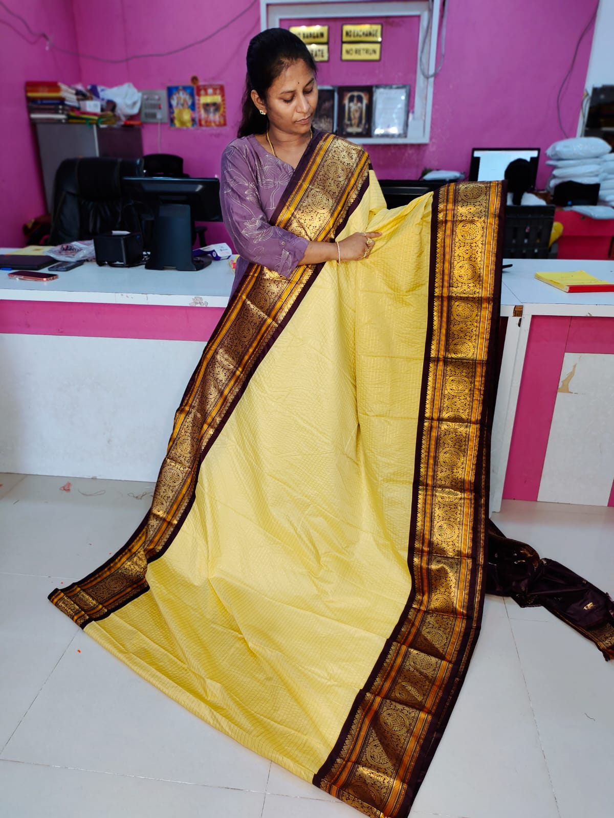 50% offer gadwal sale