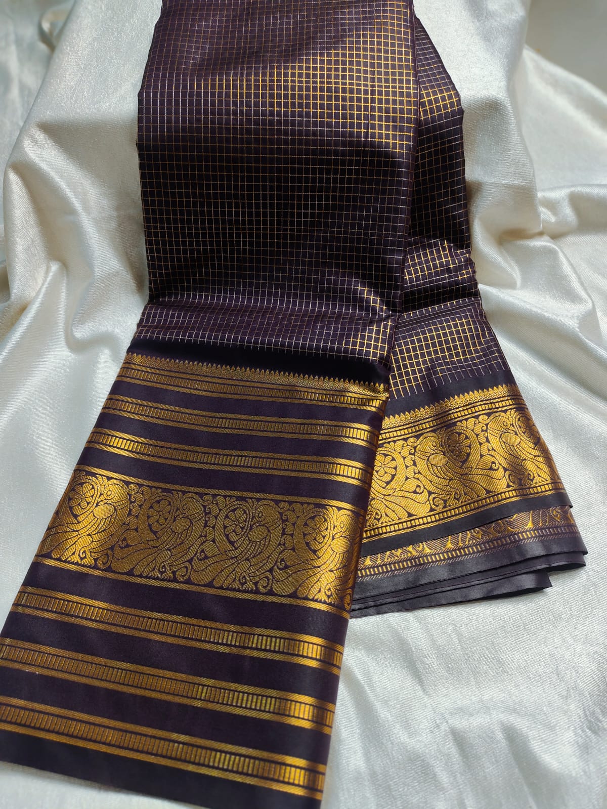 New vintage gadwal