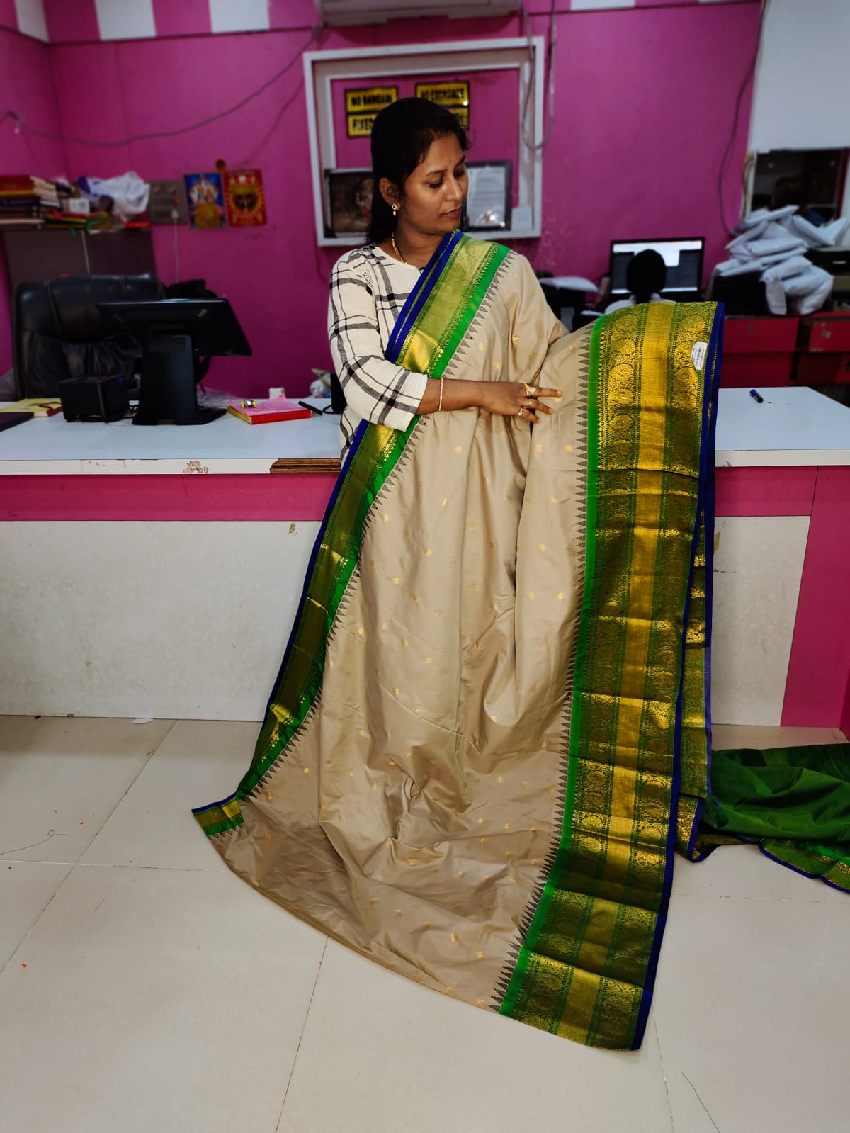 60% offer gadwal sale