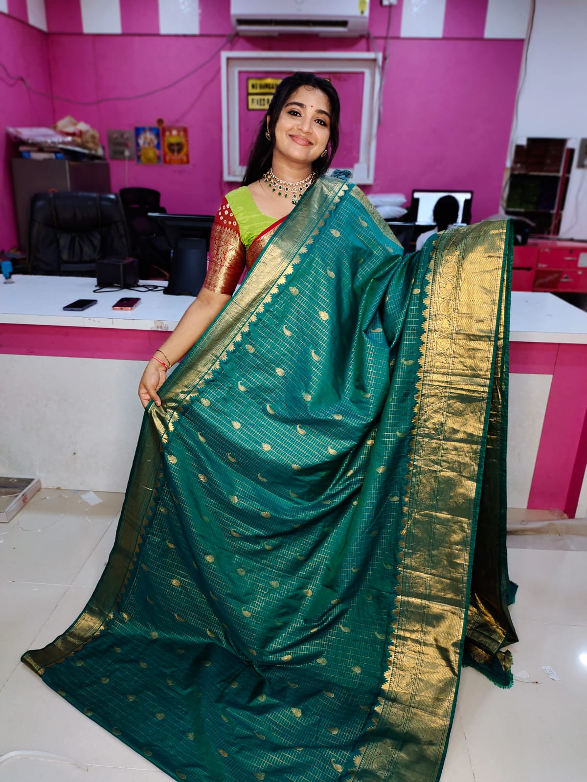 Vintage gadwal sarees