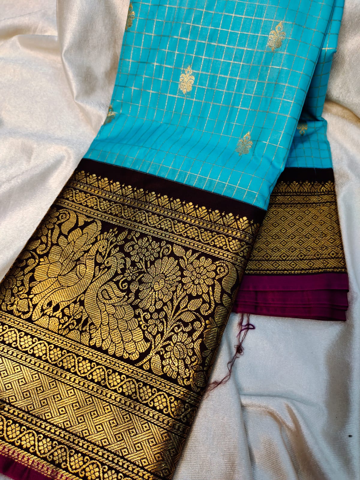Vintage valli gadwal