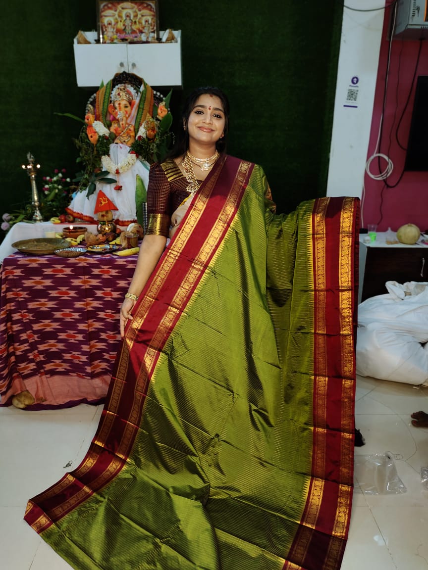 Vitange gadwal silk
