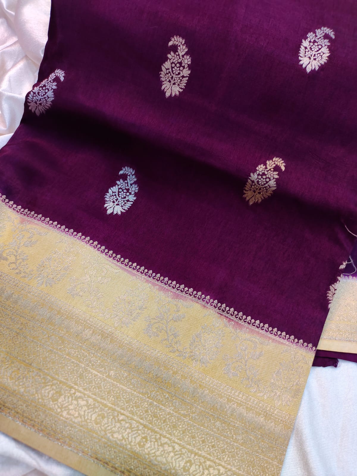 Premium Fancy sarees 60% off