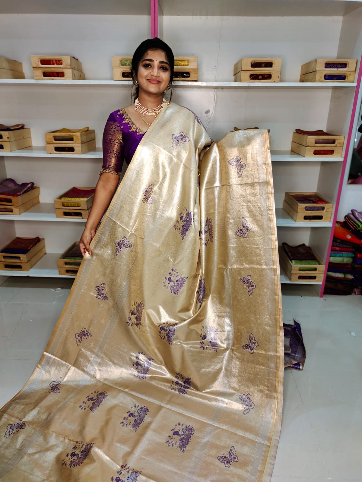 90% offer kanchi pattu collection