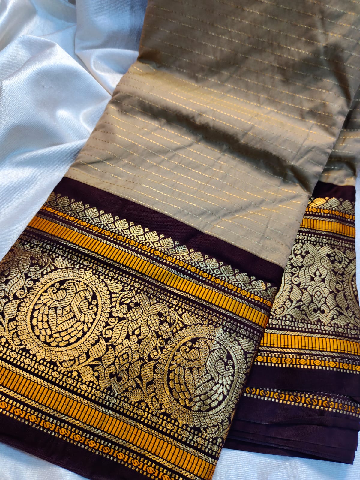 Vintage gadwal silk