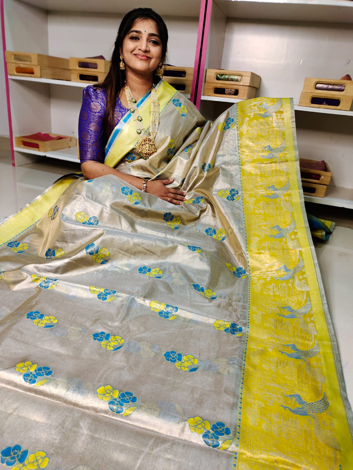 90% offer kanchi pattu collection