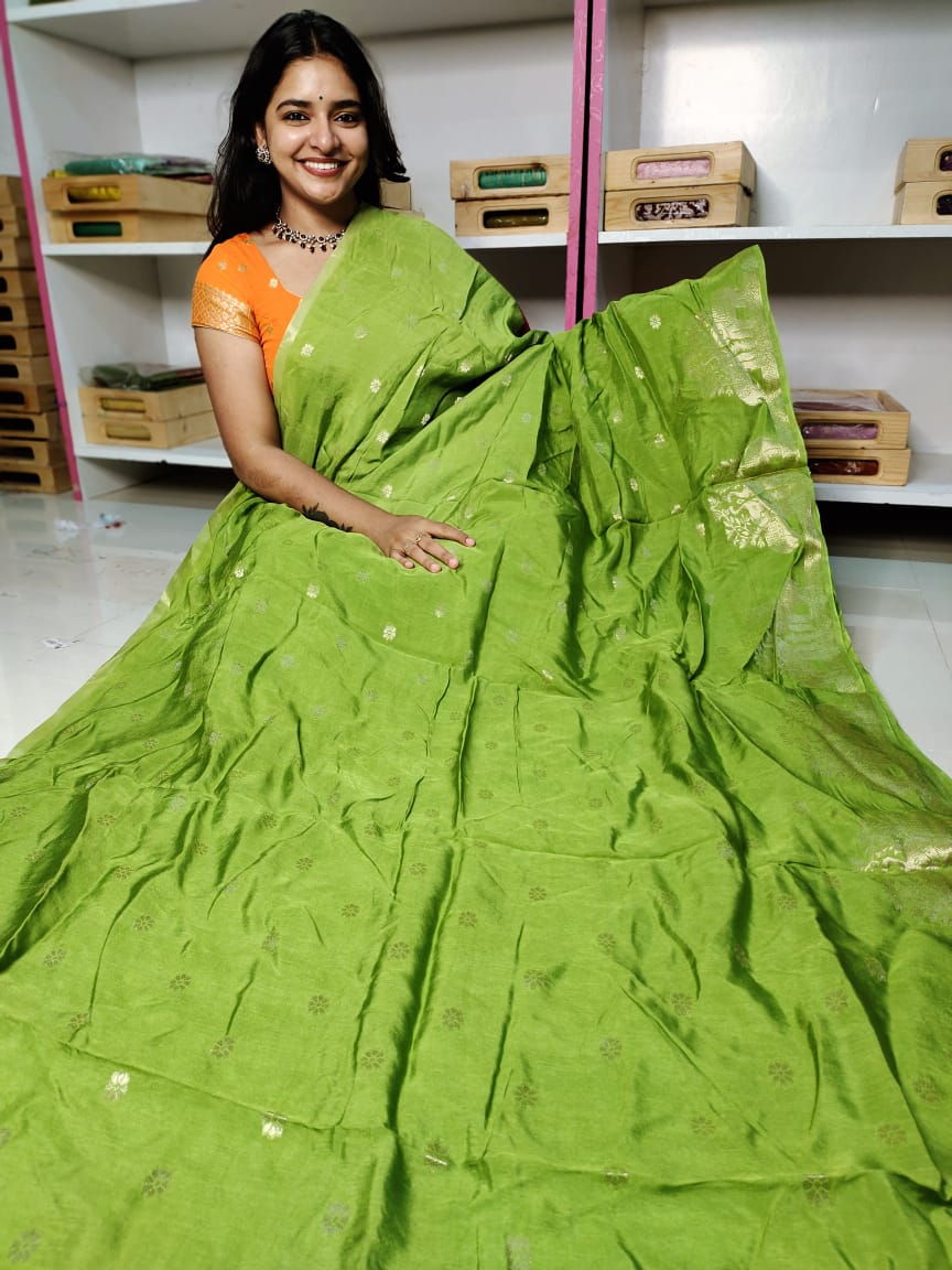 దీపావళికి చీరలు ఆఫర్ చేయండి