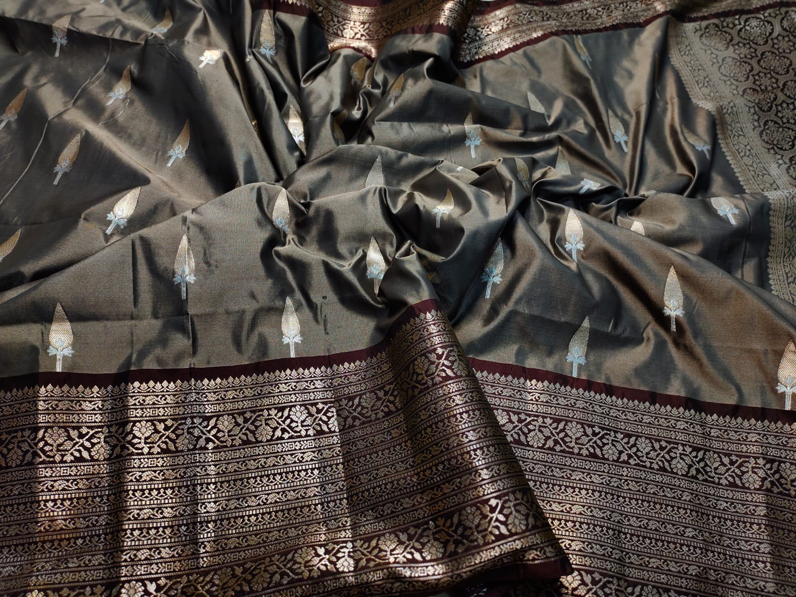 Primeme katan saree