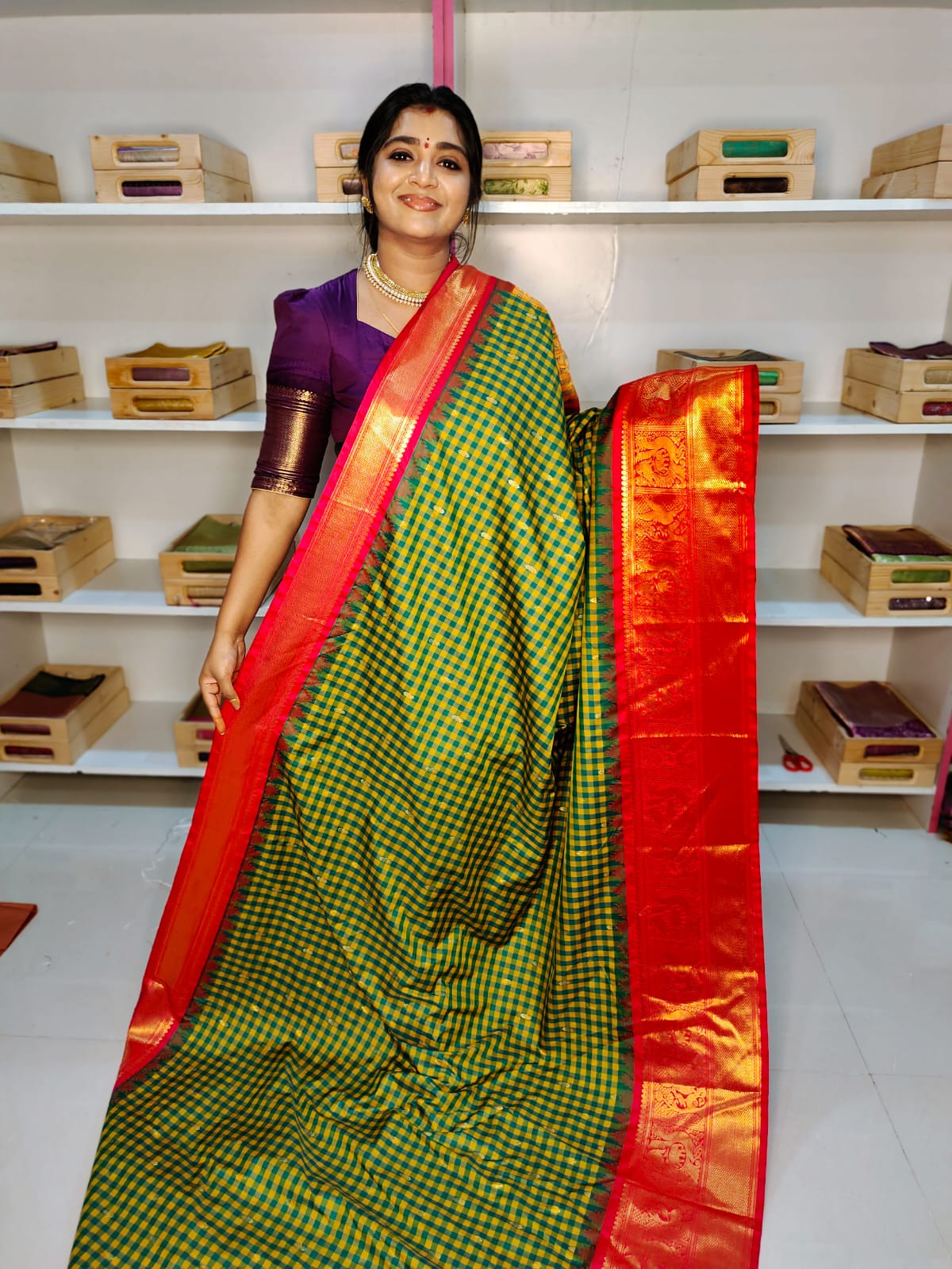 శ్రావణమాసం సేల్ గద్వాల్ సిల్క్