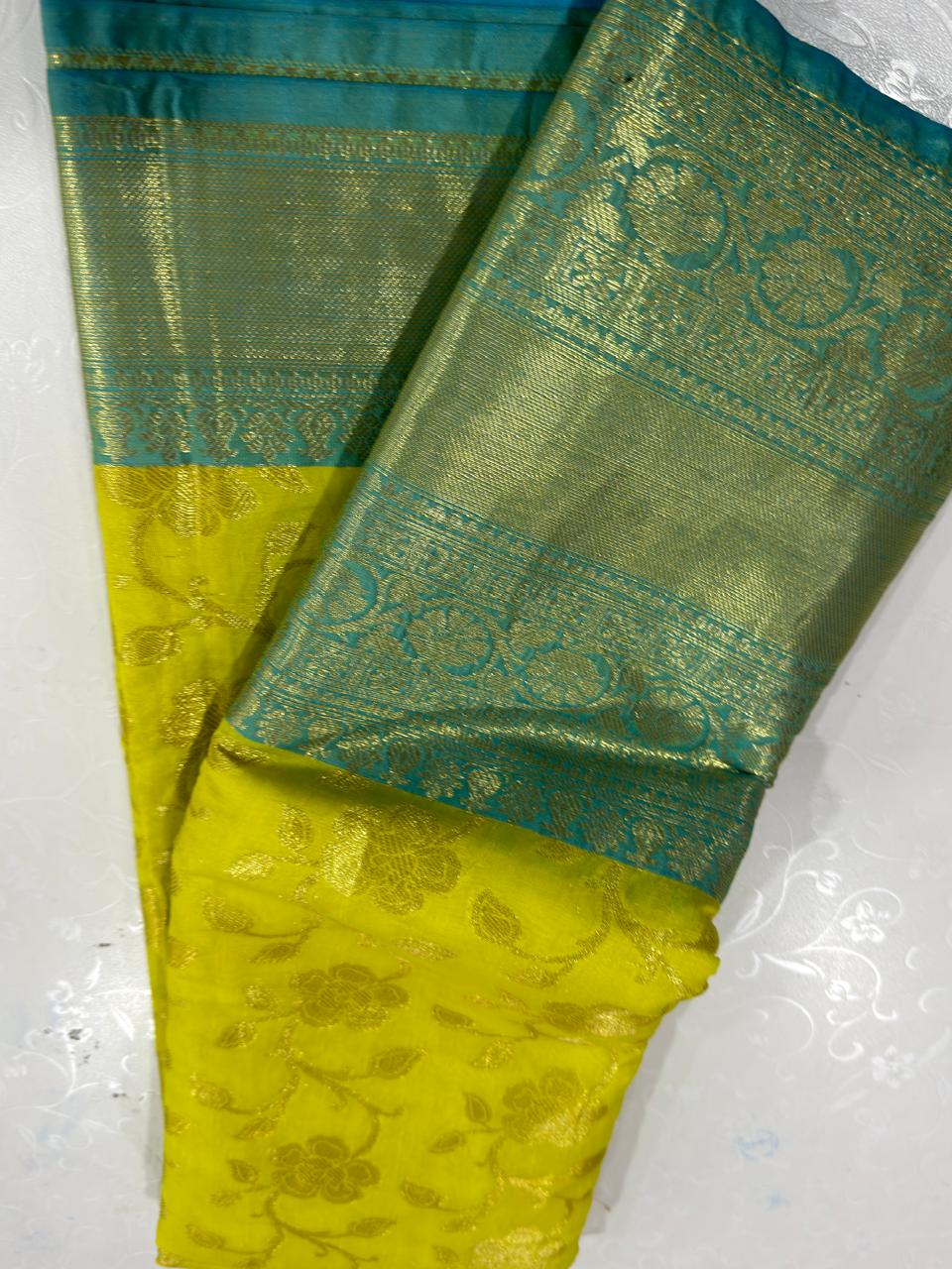ఫిబ్రవరి అమ్మకం