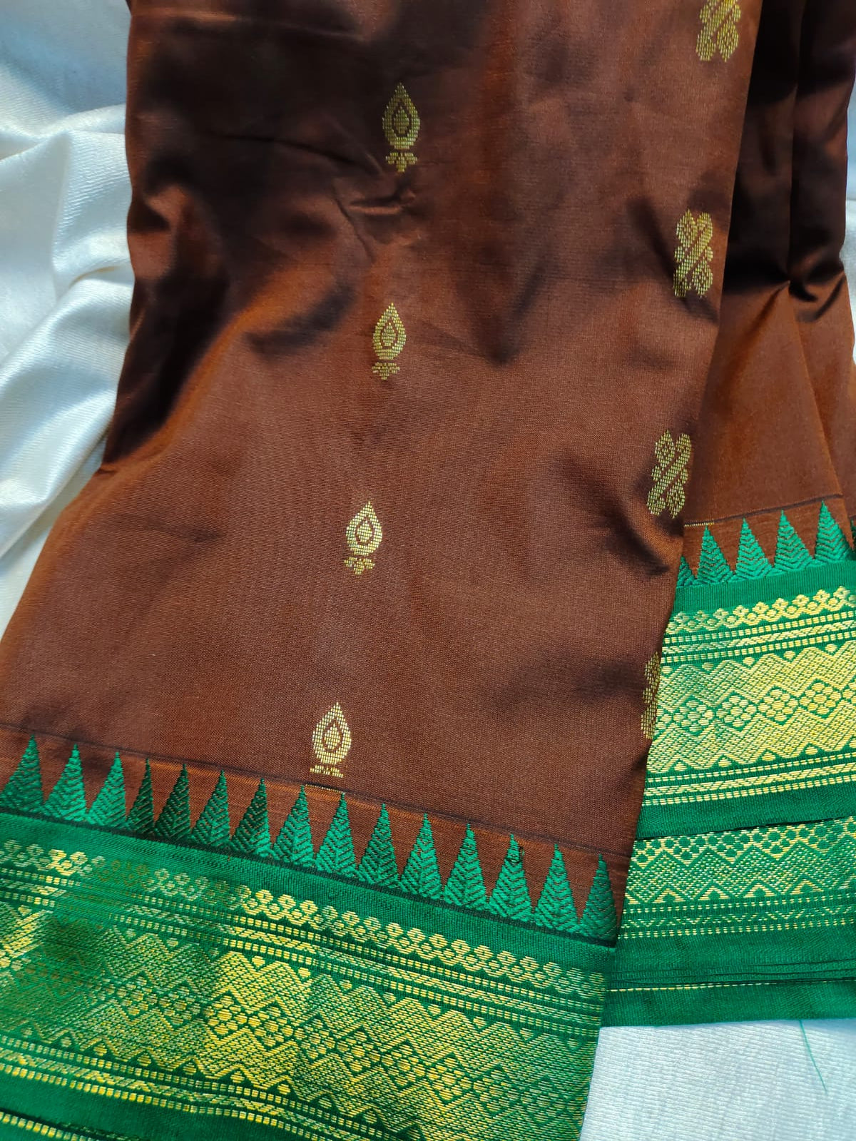 Gadwal sale
