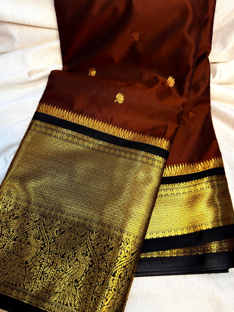 Gadwal sale 1599