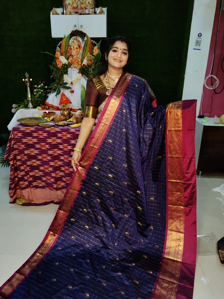 Vitange gadwal silk