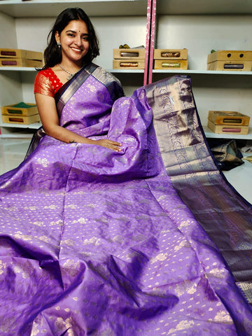 దీపావళికి చీరలు ఆఫర్ చేయండి