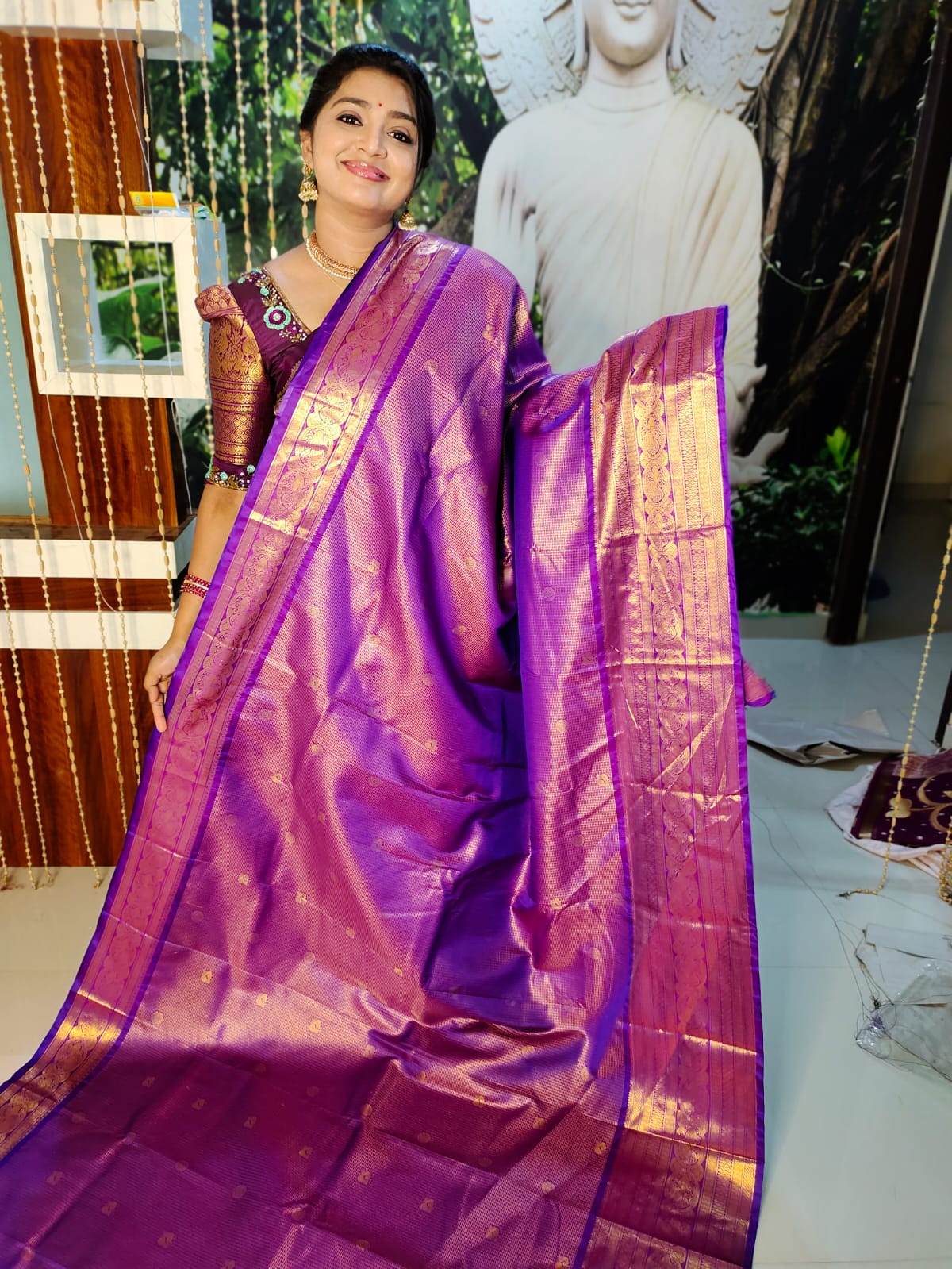 50% offer Valli gadwal