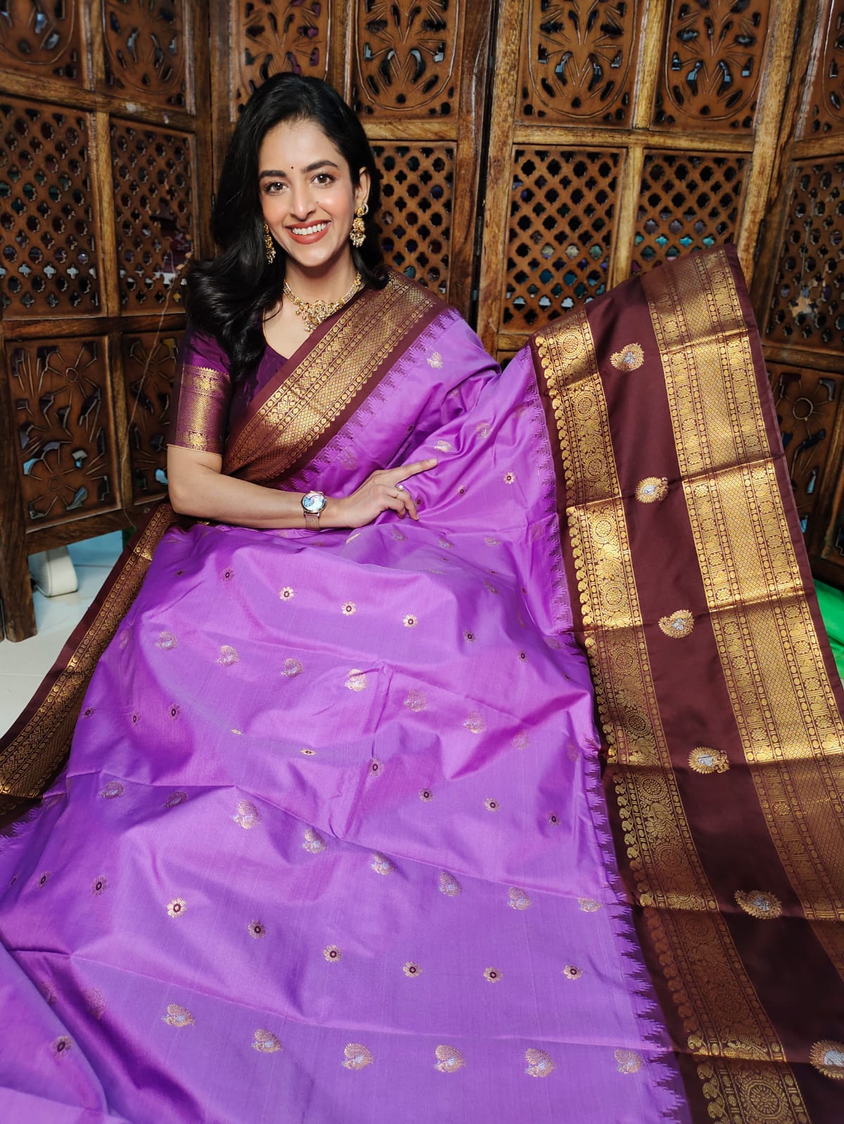 60% offer gadwal silk sarees