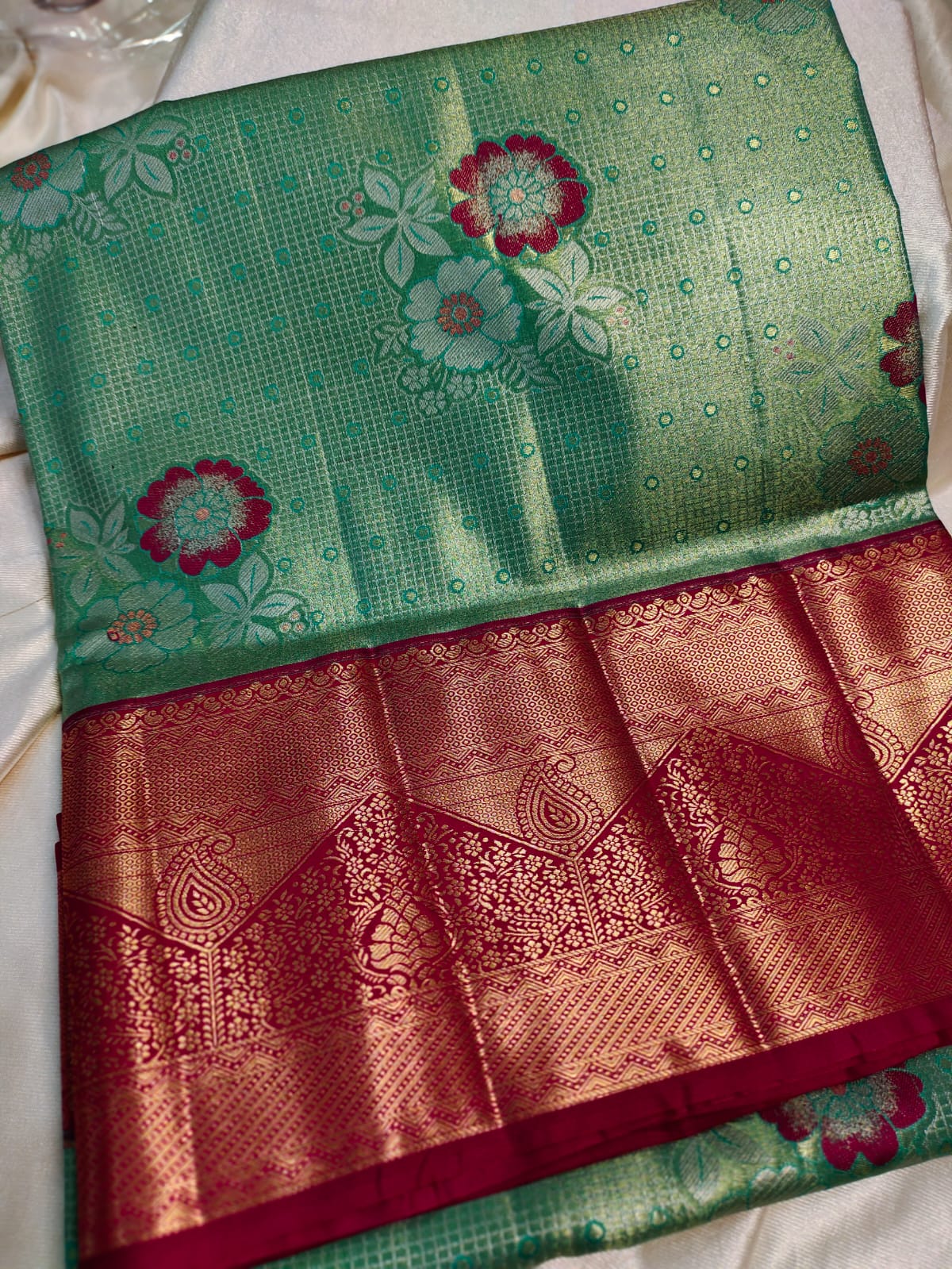 90% offer kanchi pattu collection