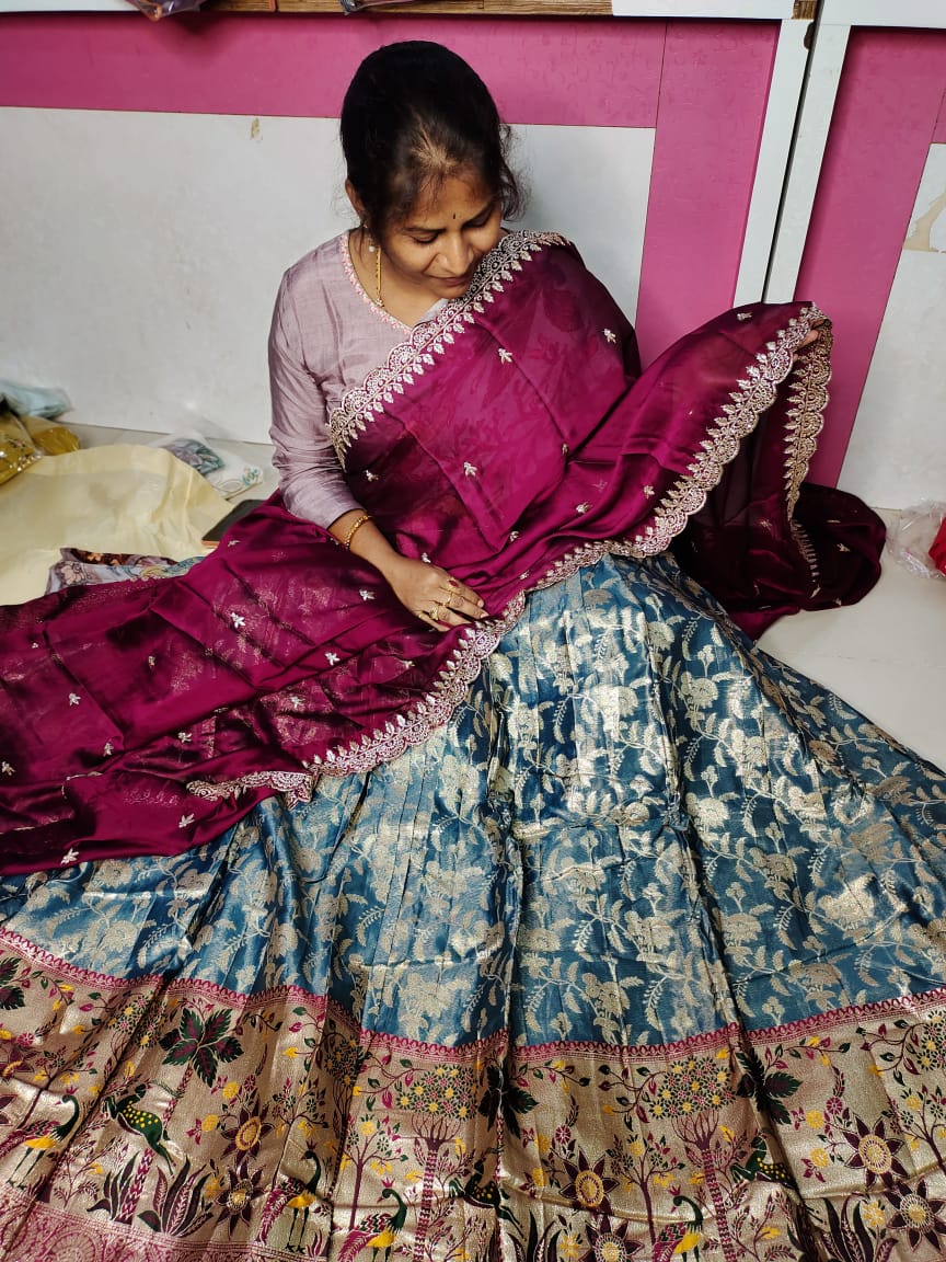 Banaras lehanga