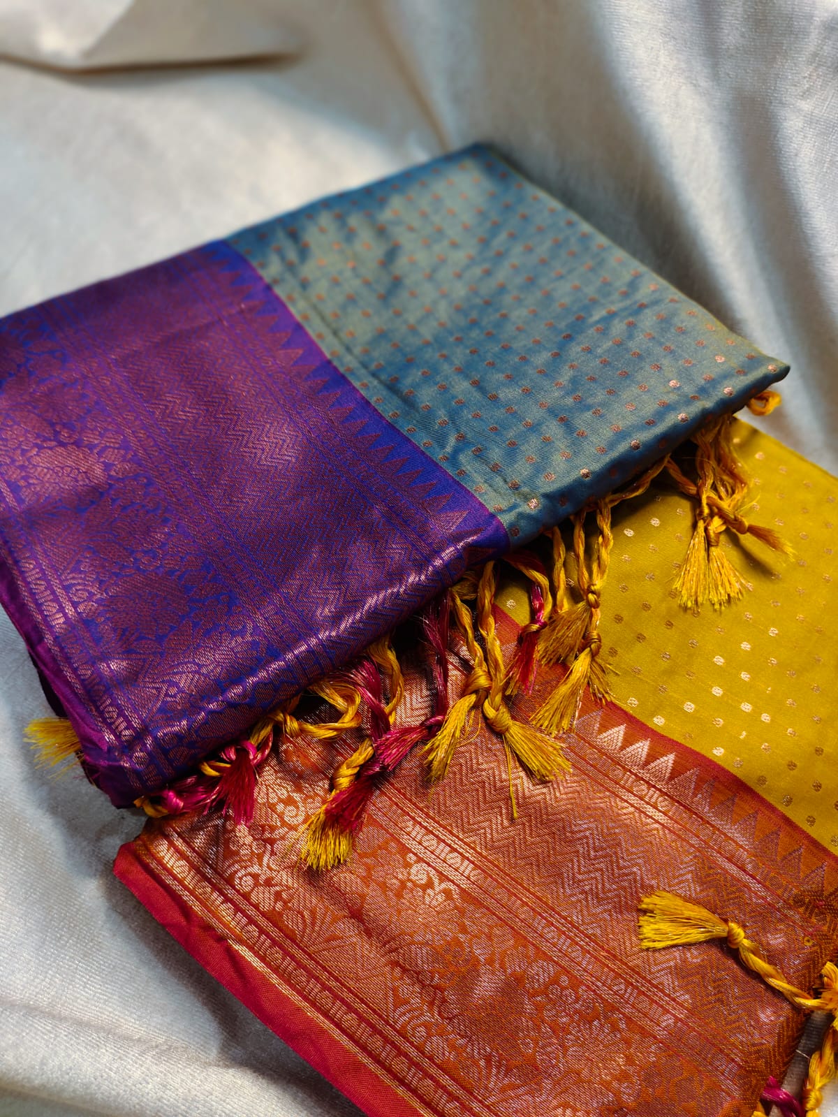 1+1 offer Uppada silk