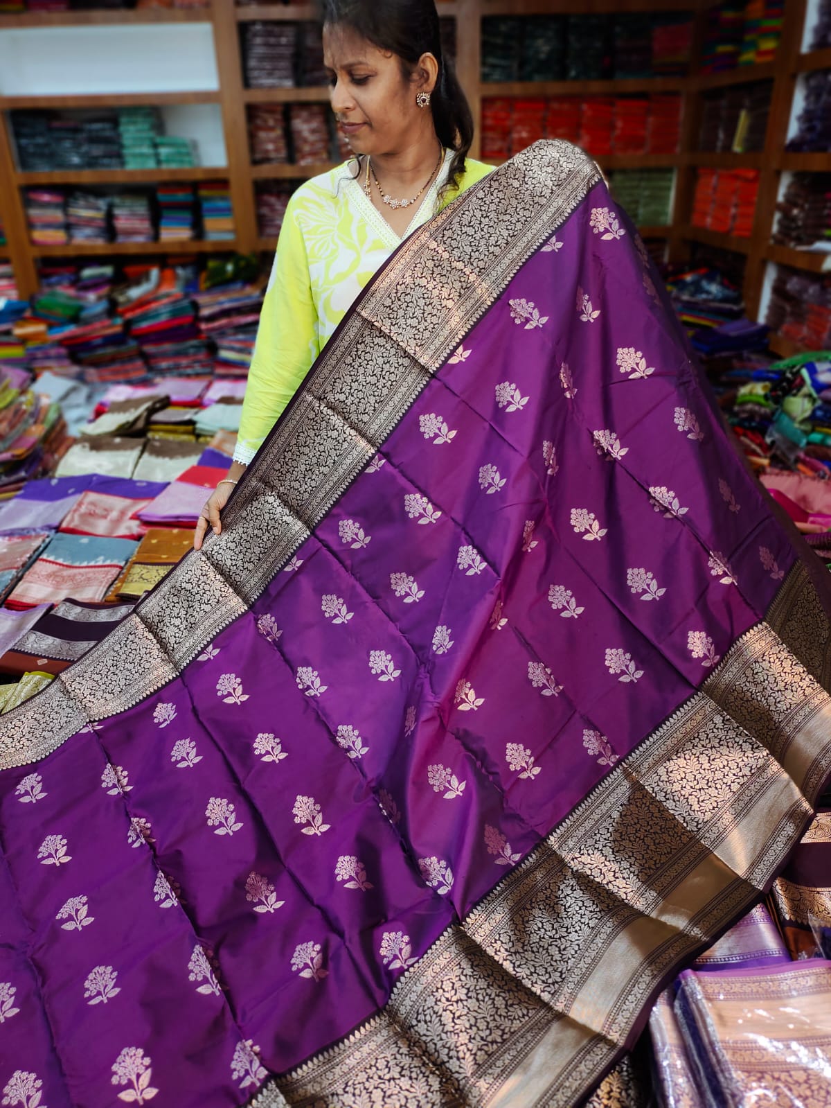 AD999