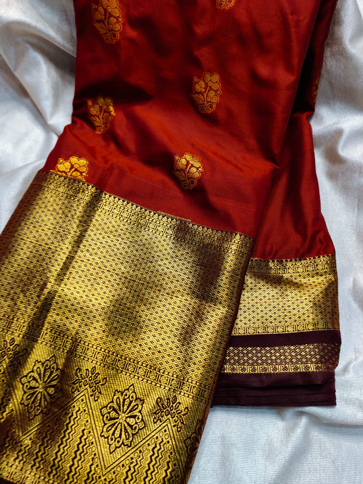 Gadwal sale