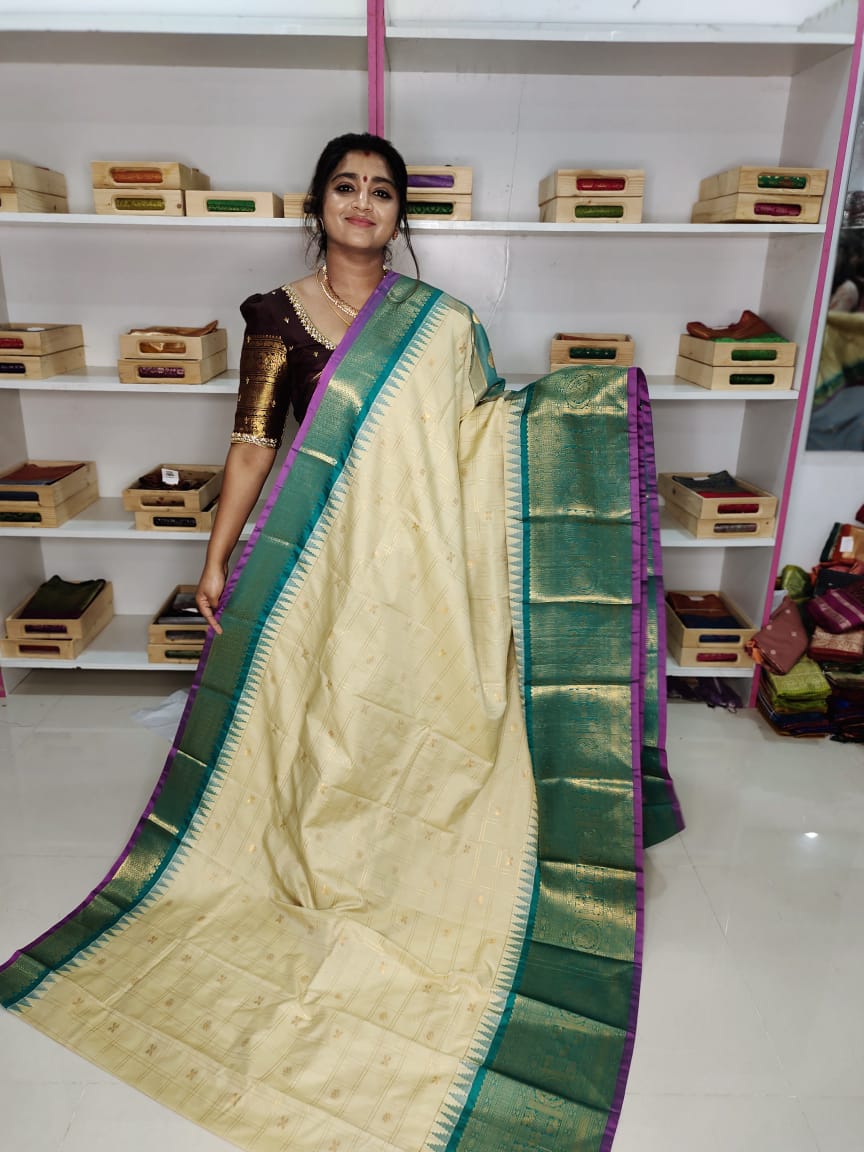 Ashadam sale gadwal silk saree