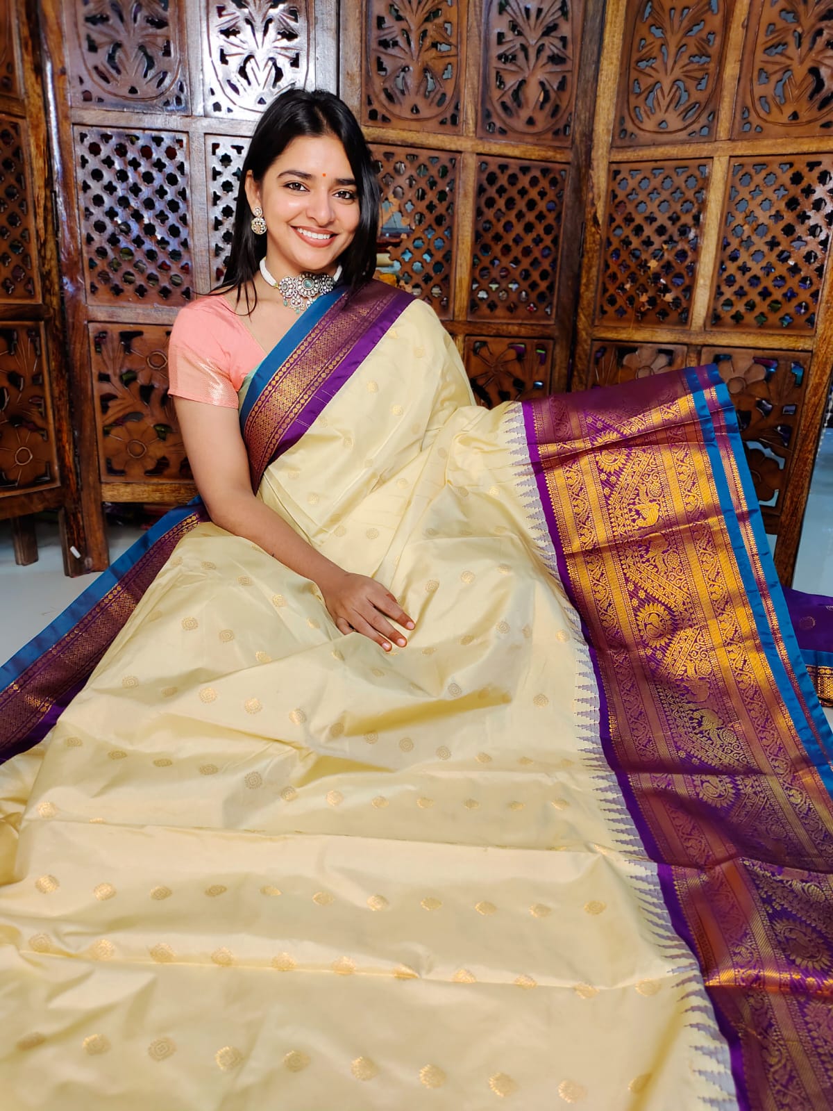 గద్వాల్ క్లియరెన్స్ సేల్