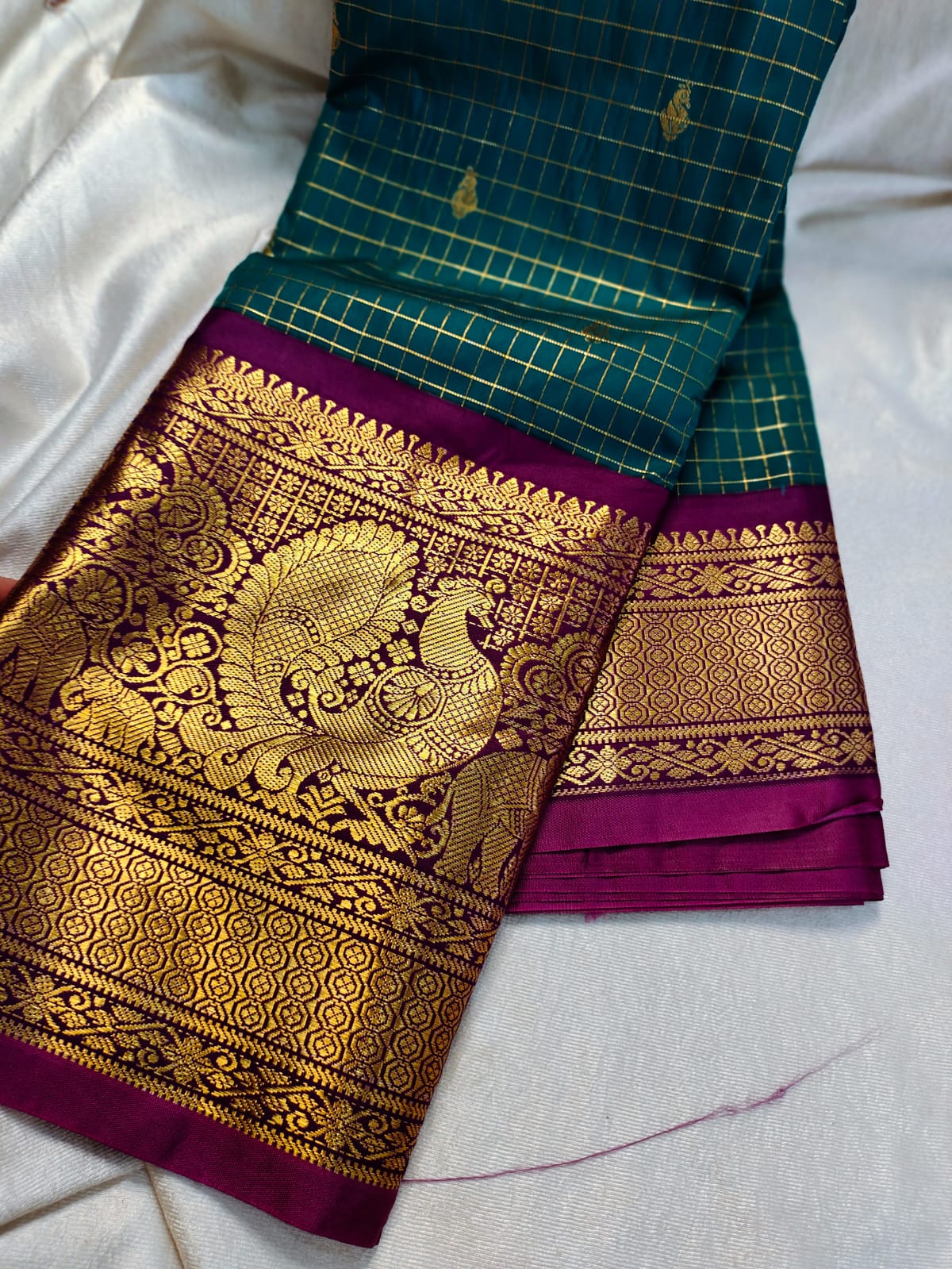 Vintage valli gadwal