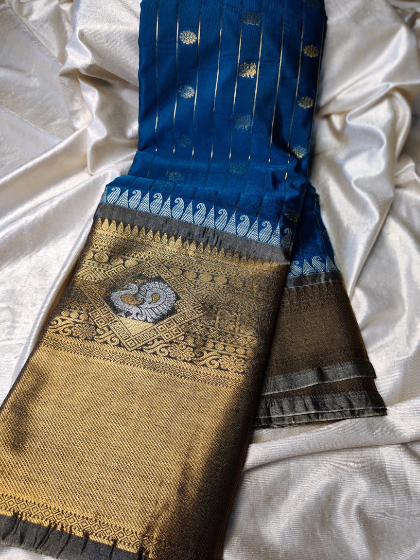 Vitange gadwal silk