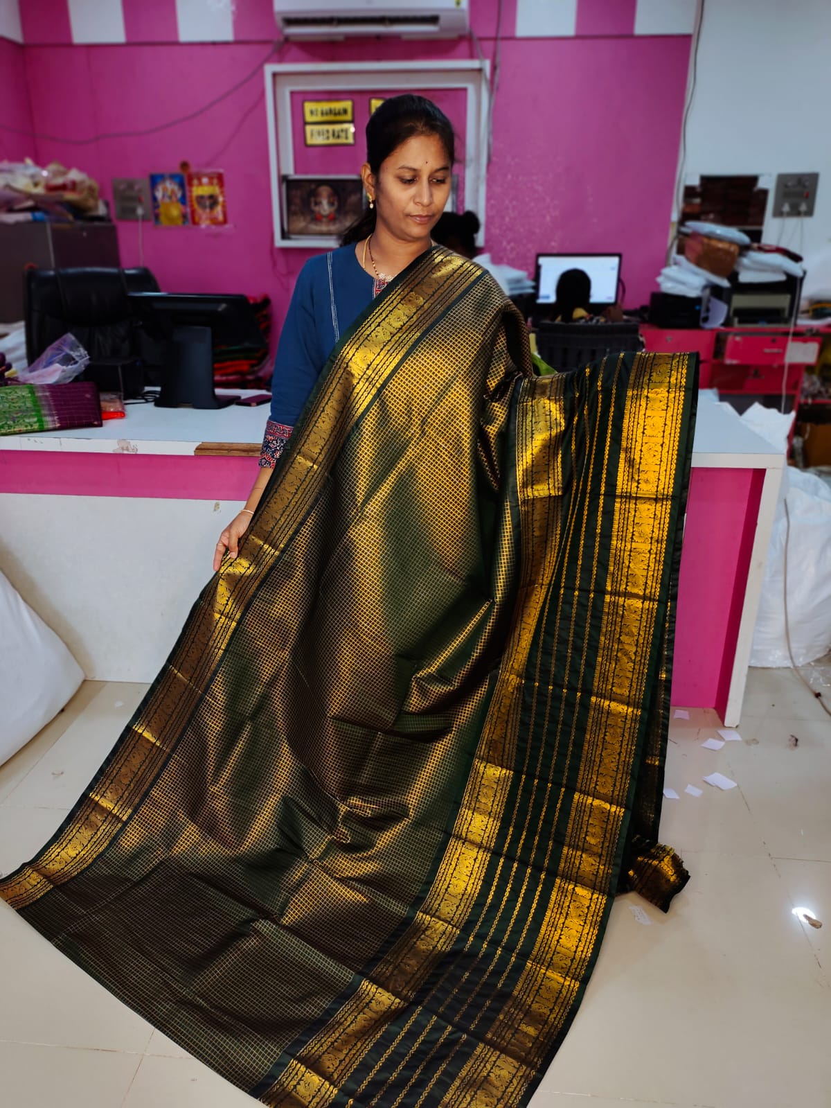 Vintage gadwal sarees