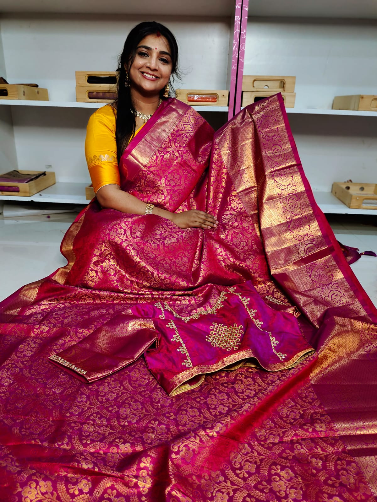 RW Saree