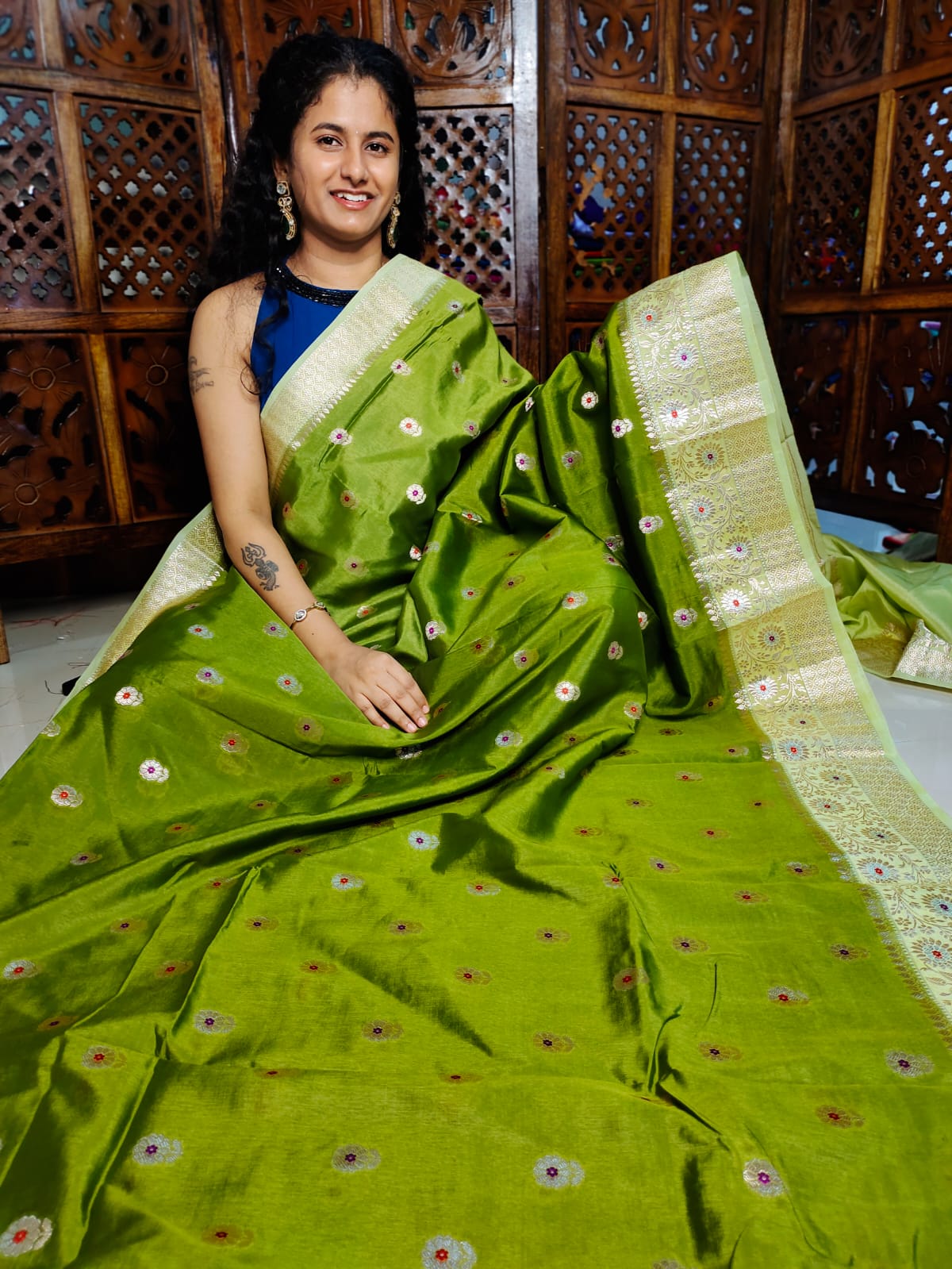 50% offer Saree