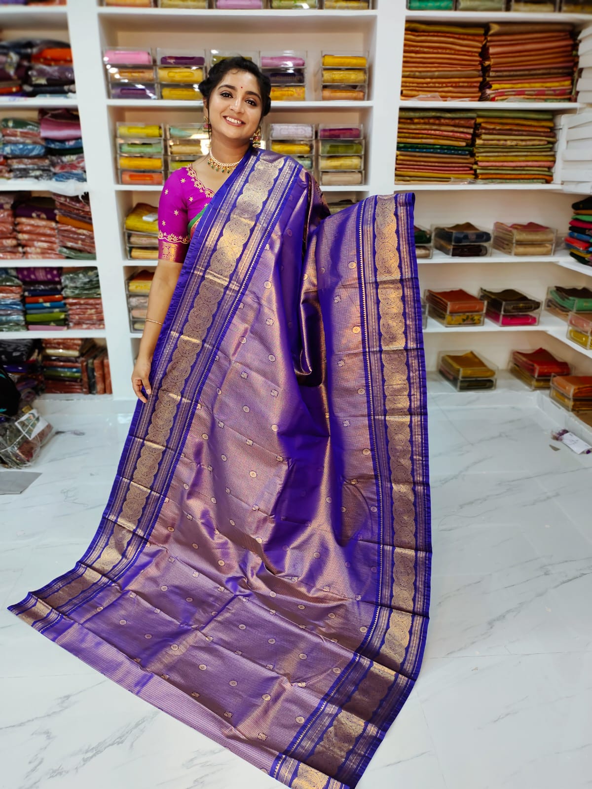 50% offer Valli gadwal