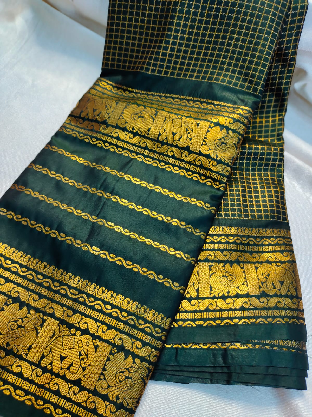 Vintage valli gadwal