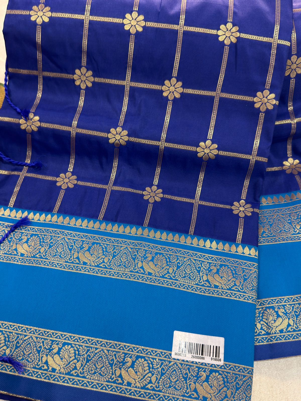 Soft Gadwal silk