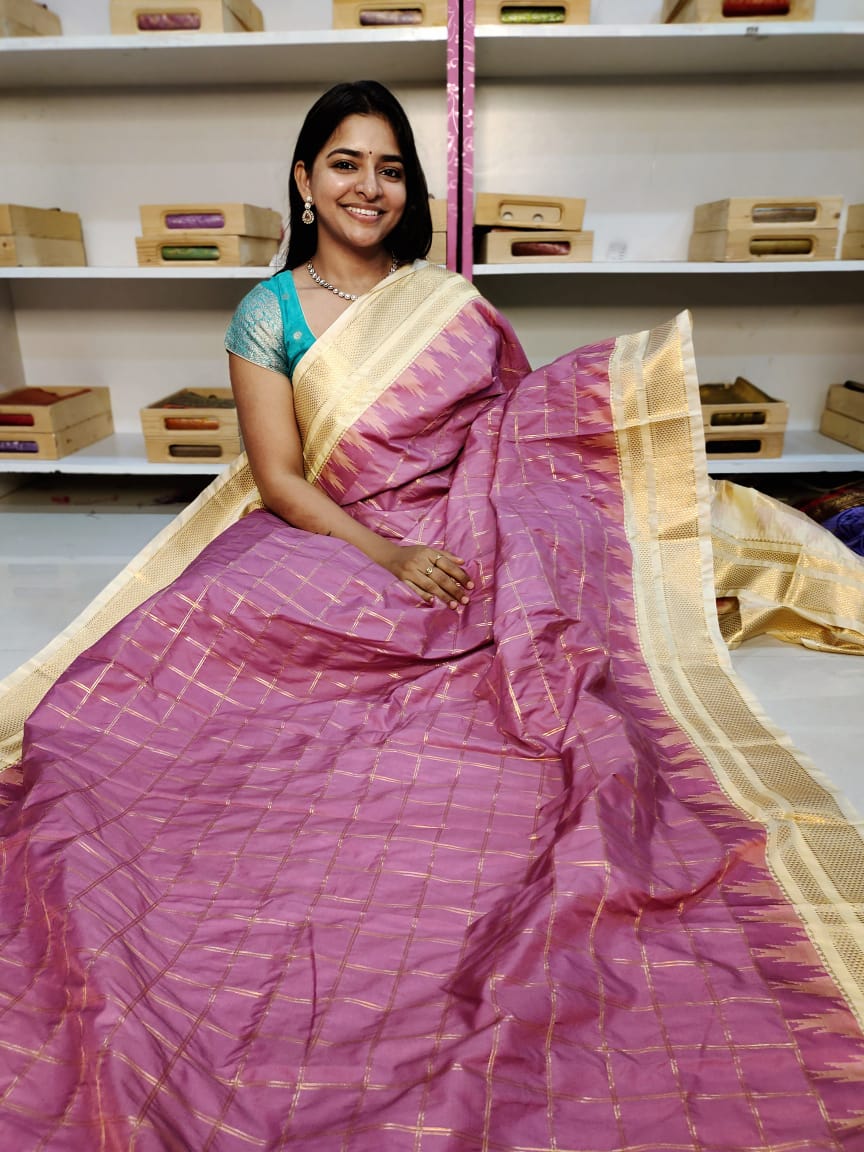 Gadwal offer sarees