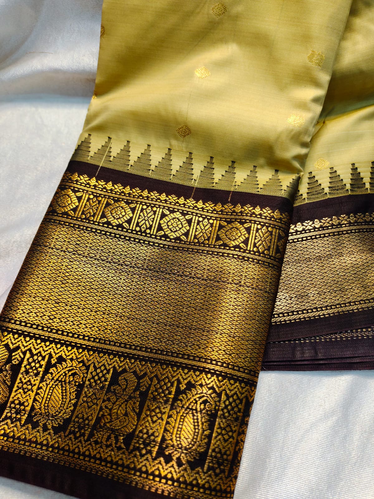 Diwali gadwal sale