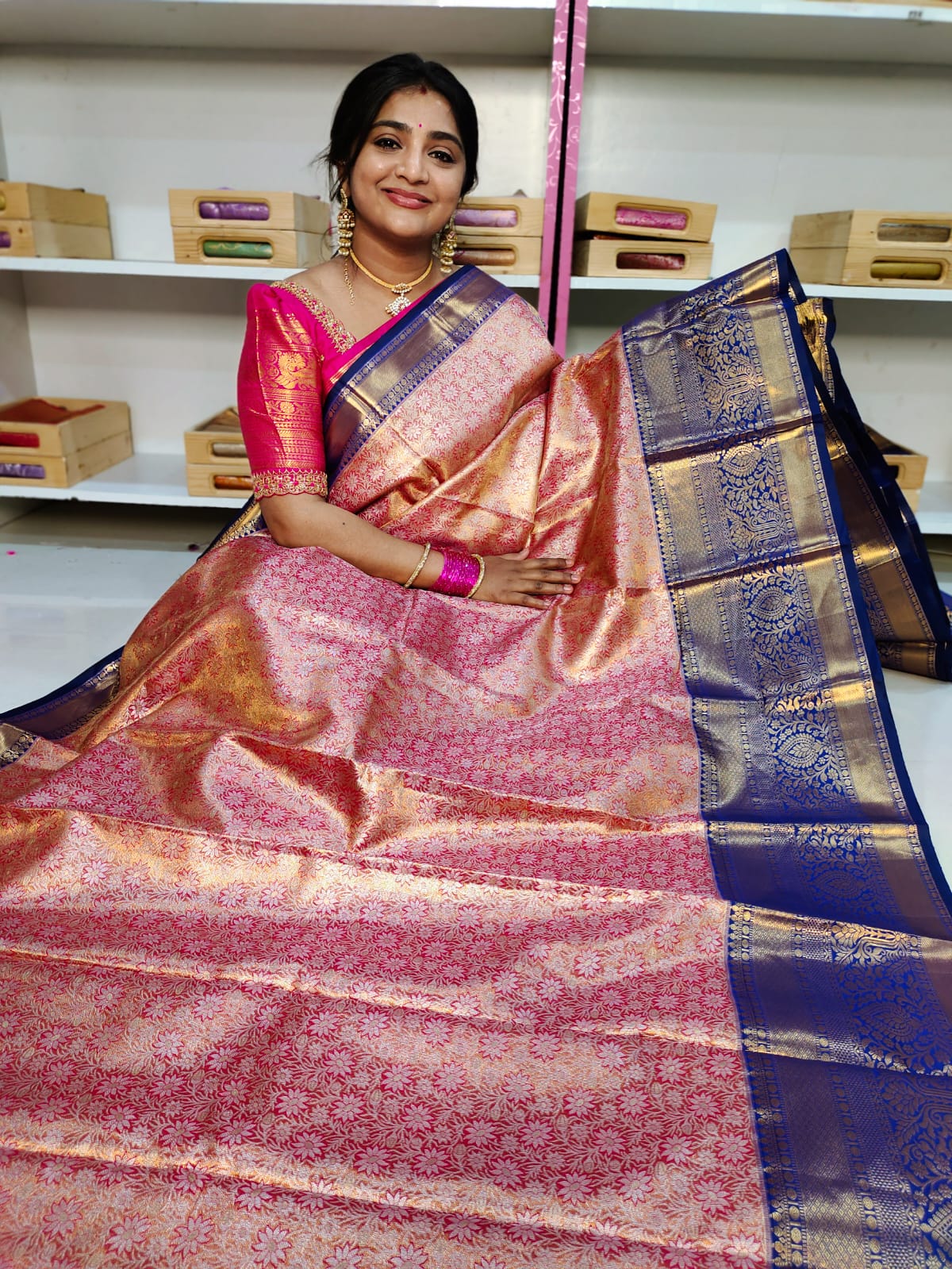 90% offer kanchi pattu collections
