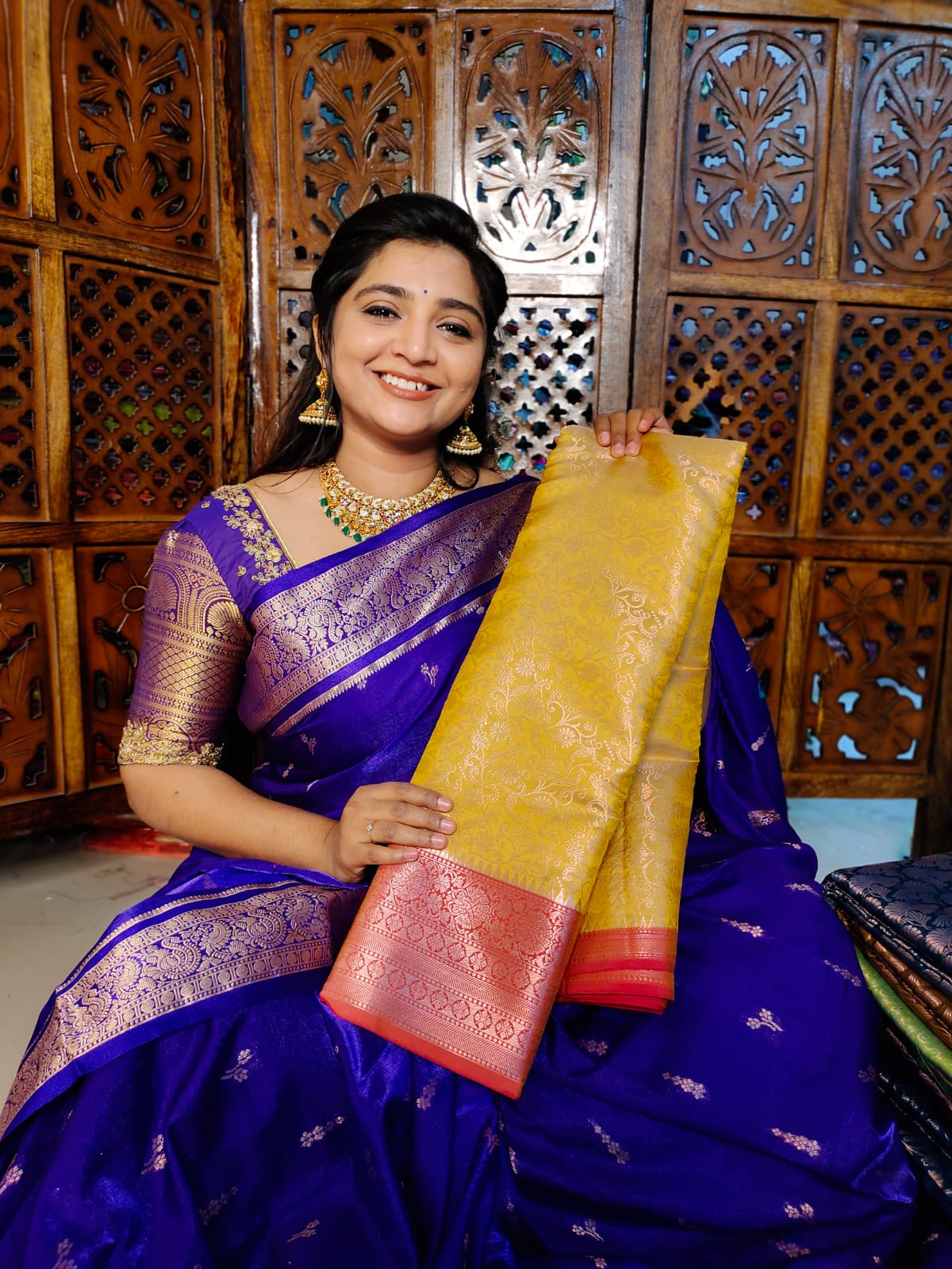 BS599 ద్వారా మరిన్ని