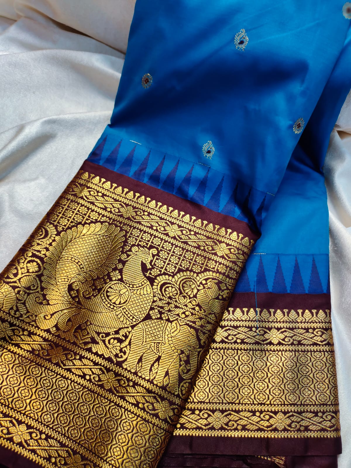 Primium gadwal sale