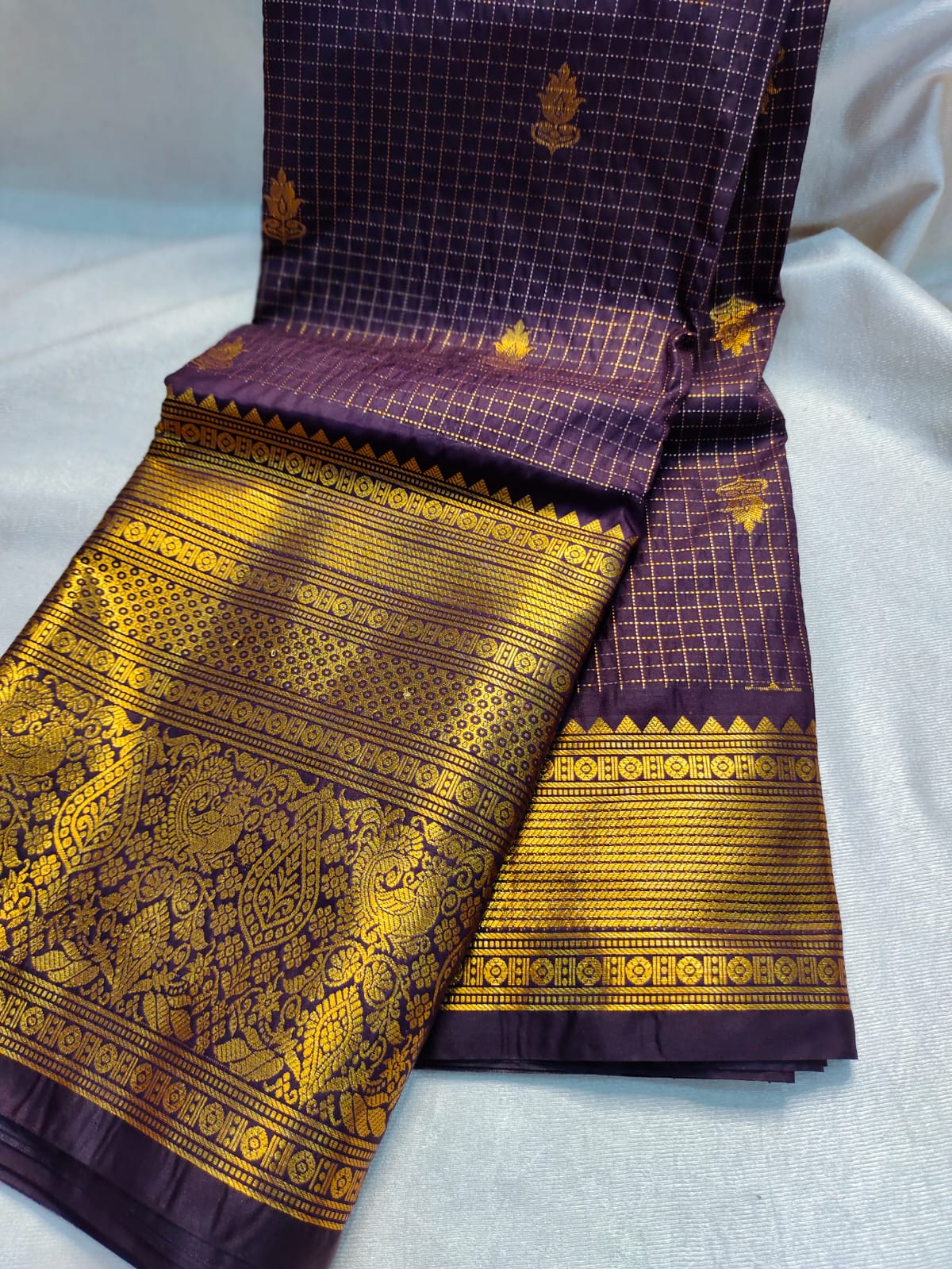 Vintage gadwal sarees