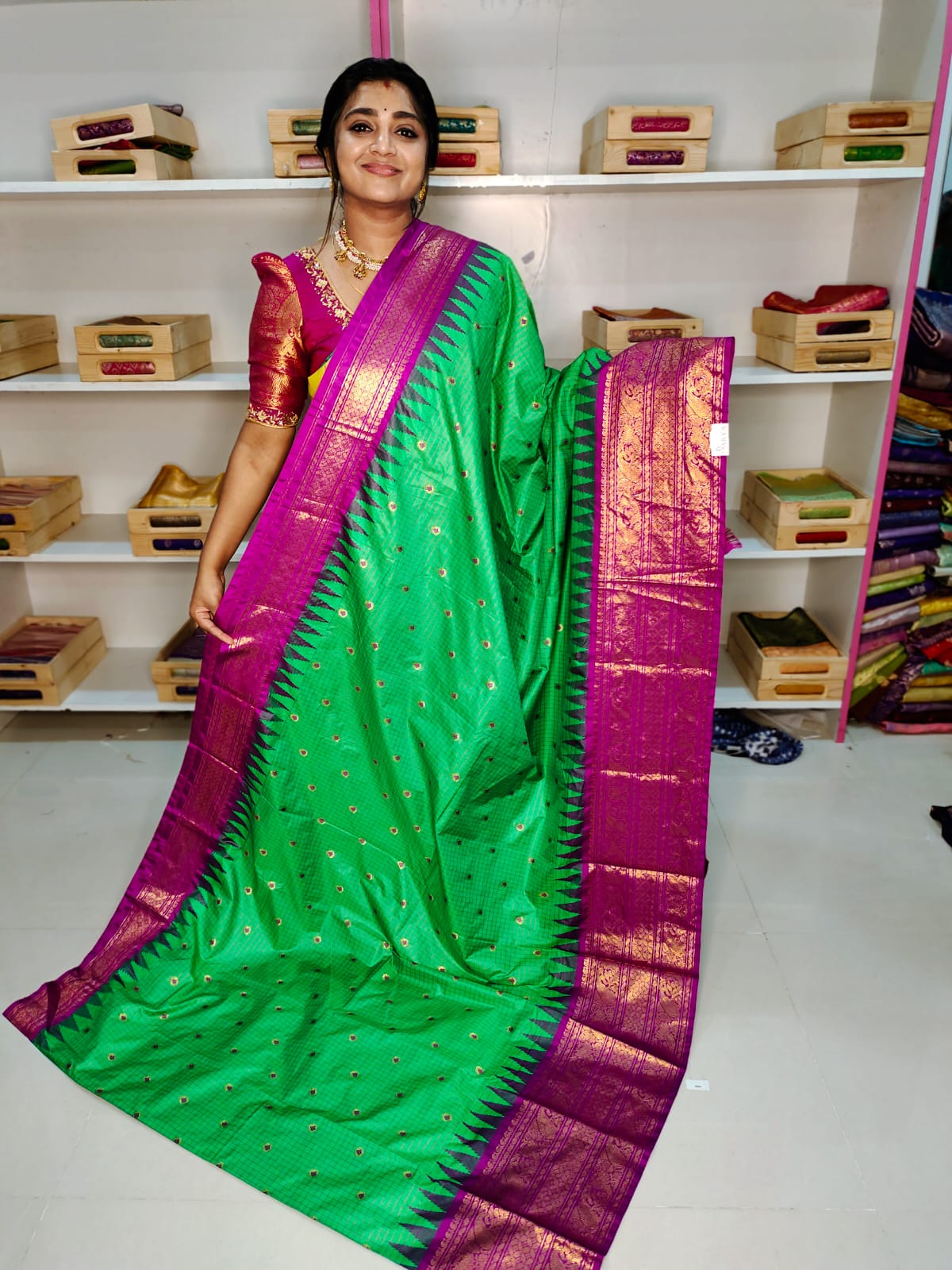 Ashadam sale gadwal silk saree