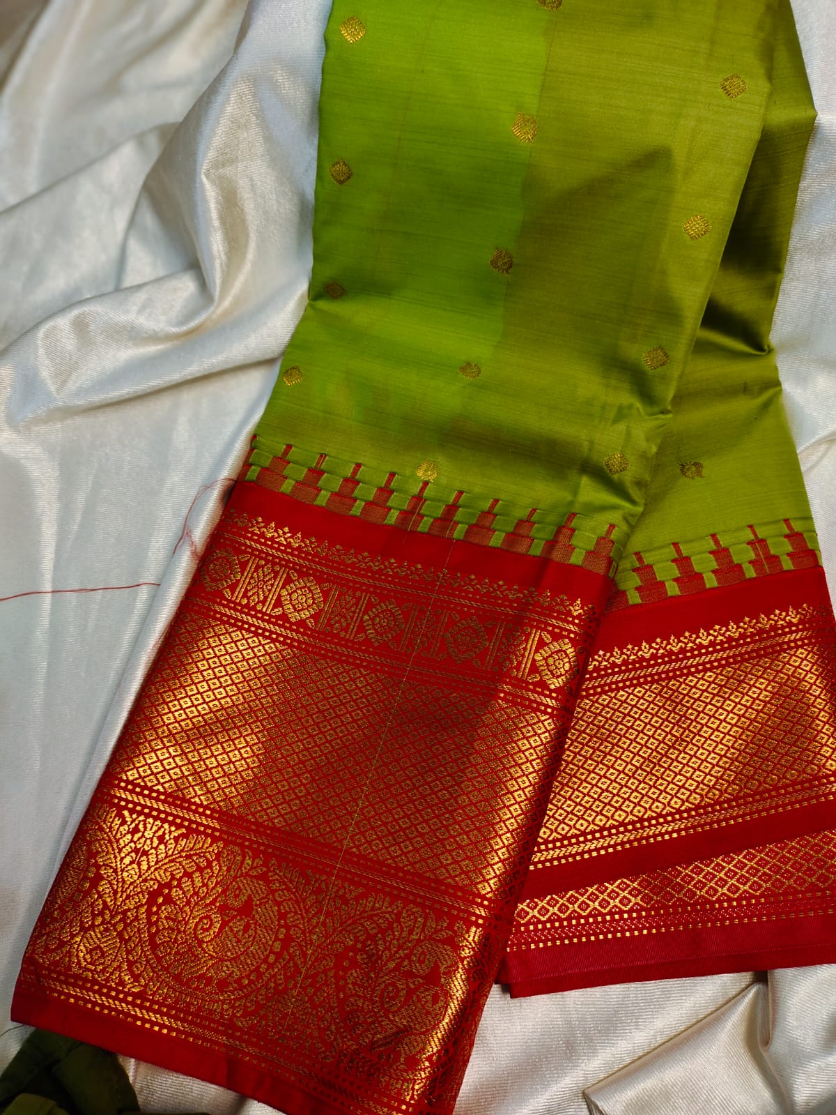 Primeme gadwal silk saree