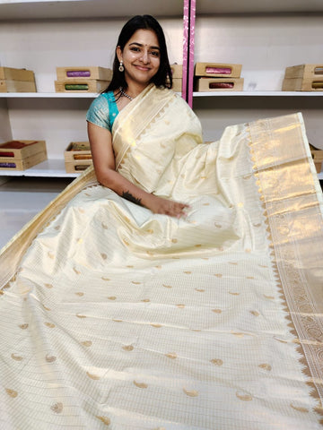 Gadwal offer sarees