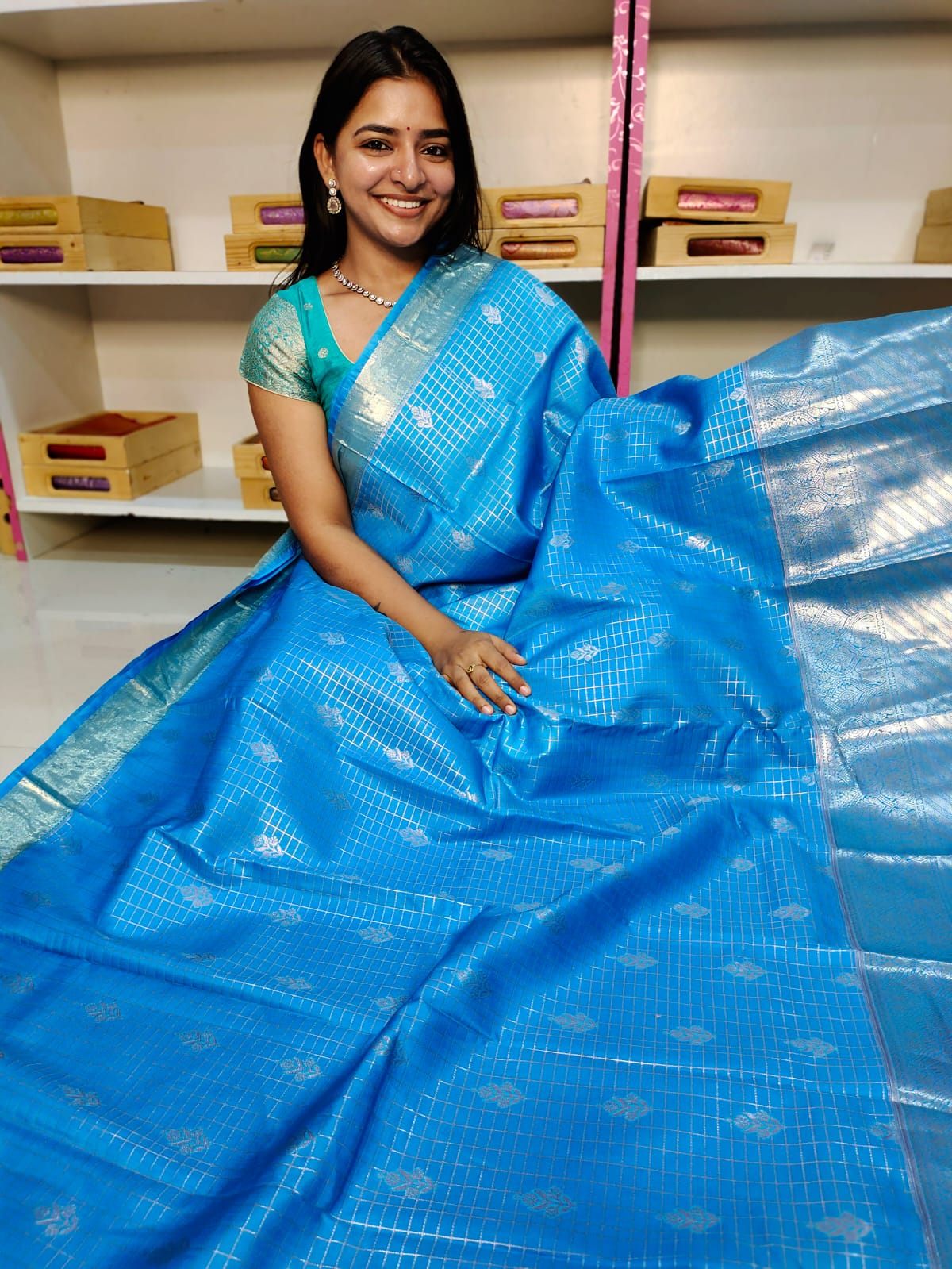 90% offer kanchi pattu sarees