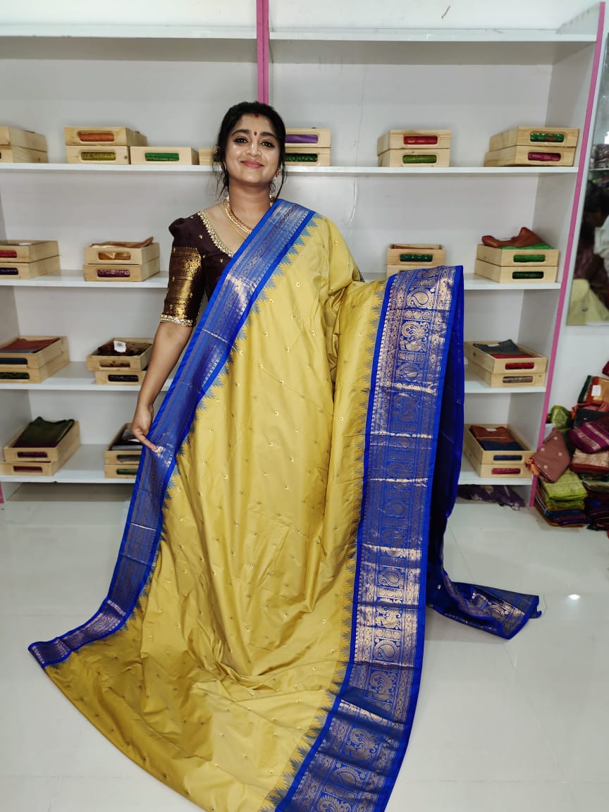 ఆషాడం సేల్ గద్వాల్ పట్టు చీర
