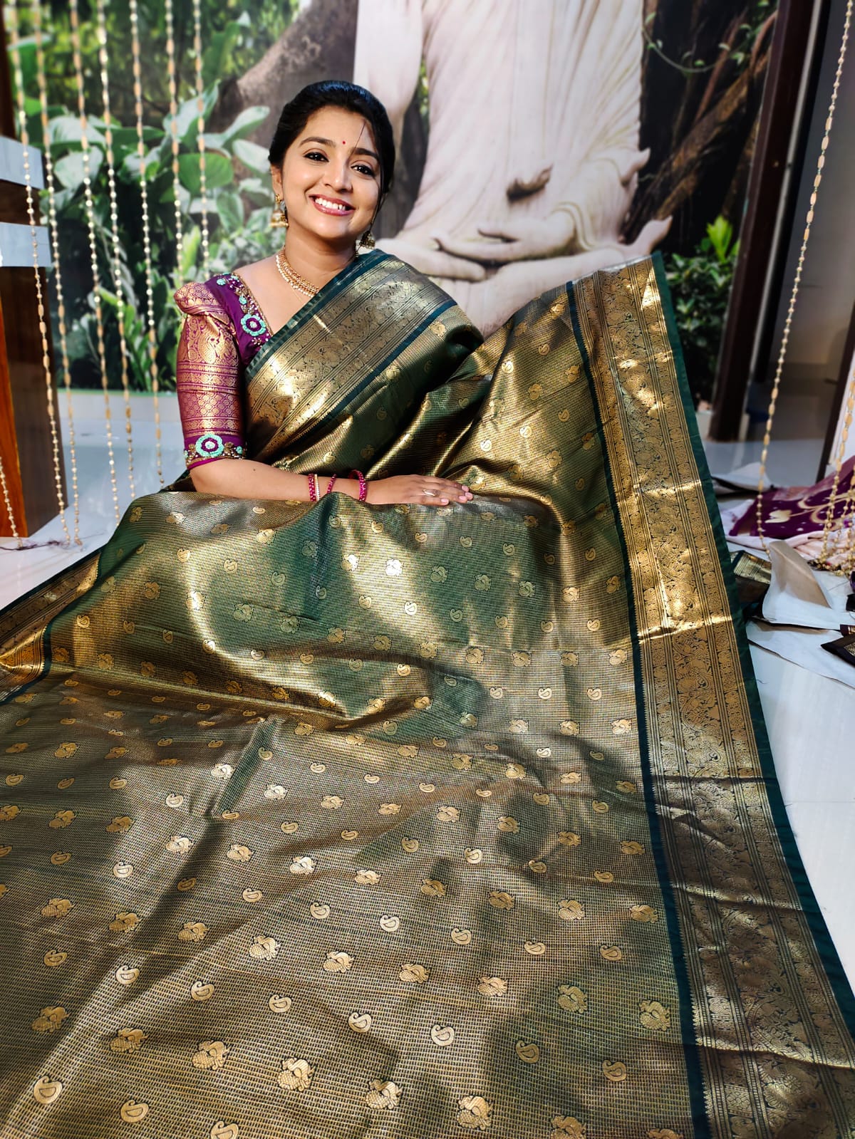 Valli gadwal 1day sale