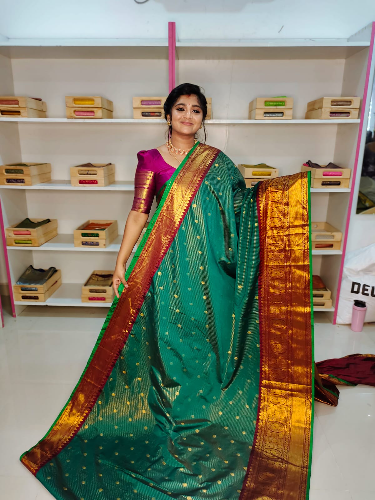 50% offer gadwal silk