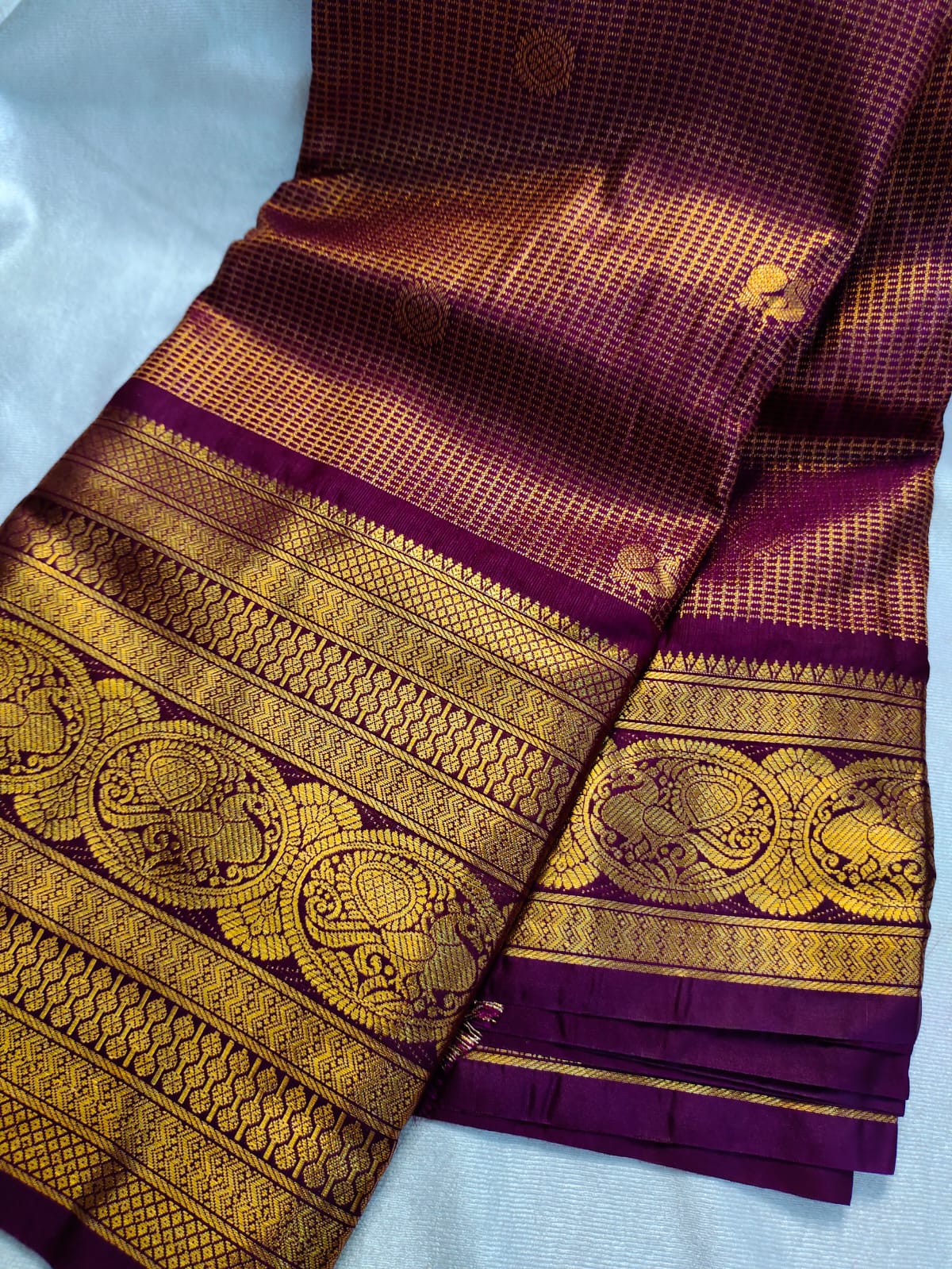 Vintage valli gadwal