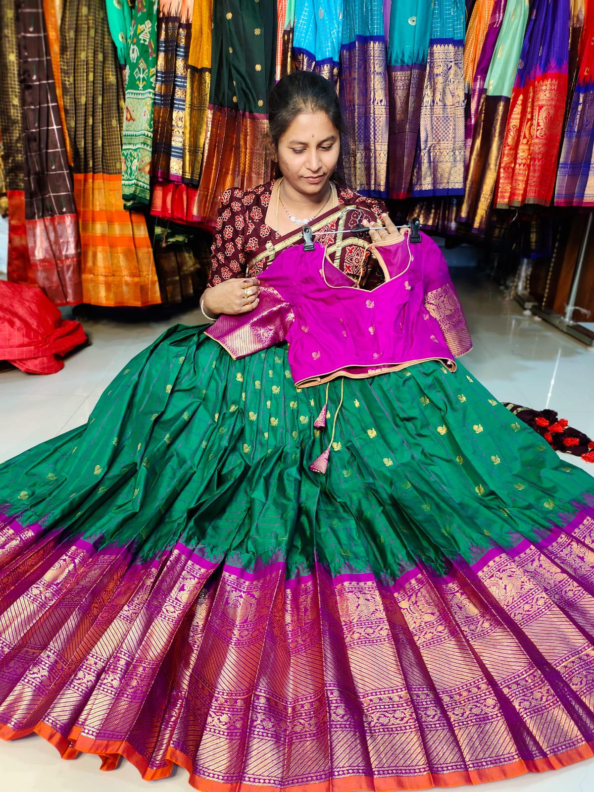 Sale gadwal lehangas
